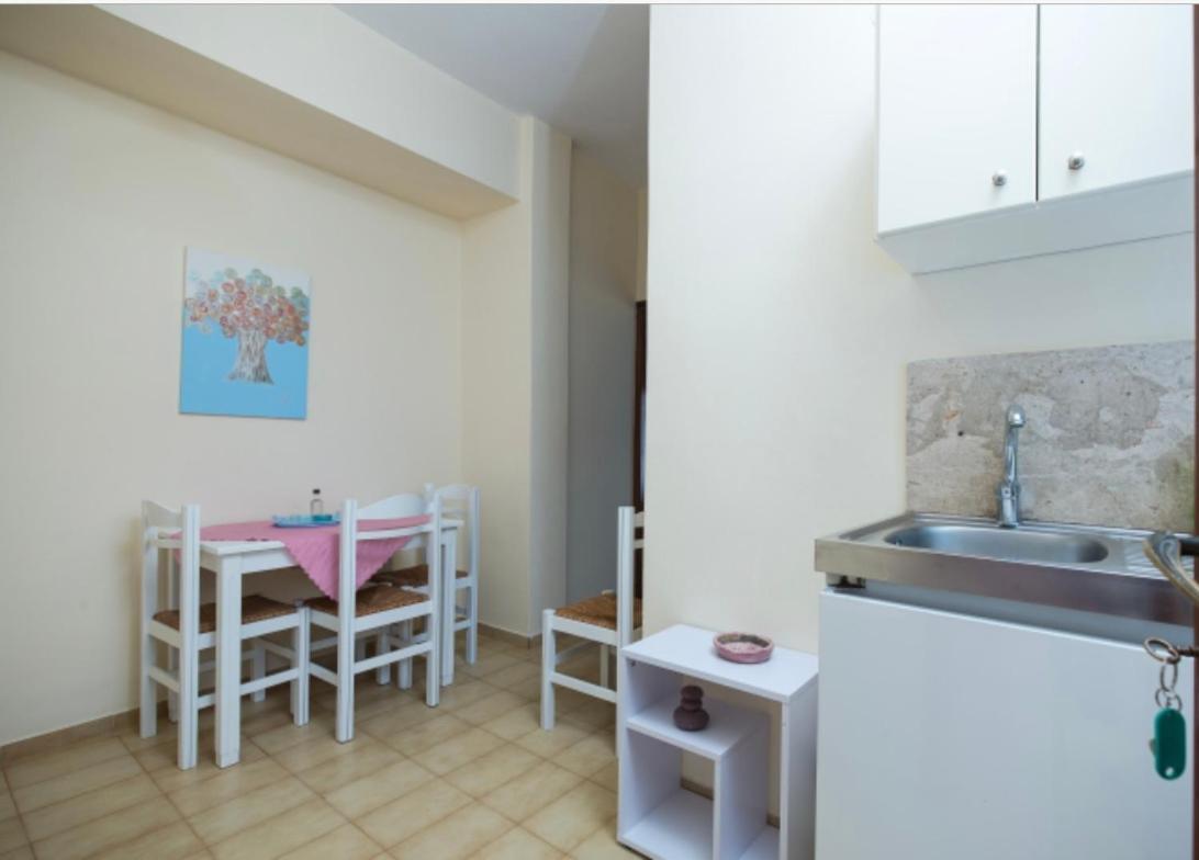 Eleni Appartement Kíssamos Buitenkant foto