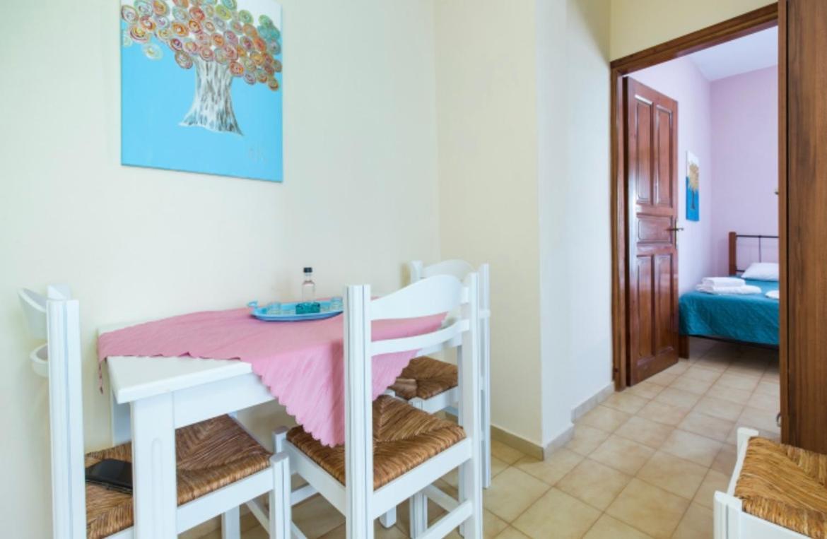 Eleni Appartement Kíssamos Buitenkant foto